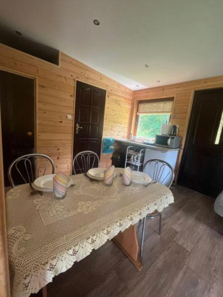 Bed and Breakfast Lesny Zakatek Smardzewice Exterior foto