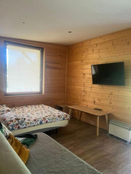 Bed and Breakfast Lesny Zakatek Smardzewice Exterior foto