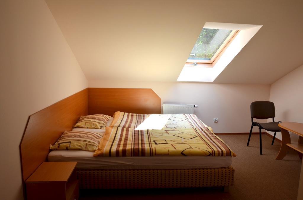 Bed and Breakfast Lesny Zakatek Smardzewice Exterior foto